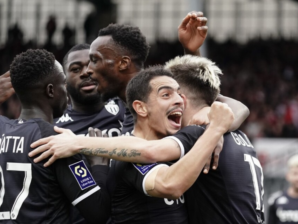 风云突变斯图加特今晨临场应变，法甲版图或变，气氛紧张，细节决定成败(足球临场升盘说明什么)-多宝app下载